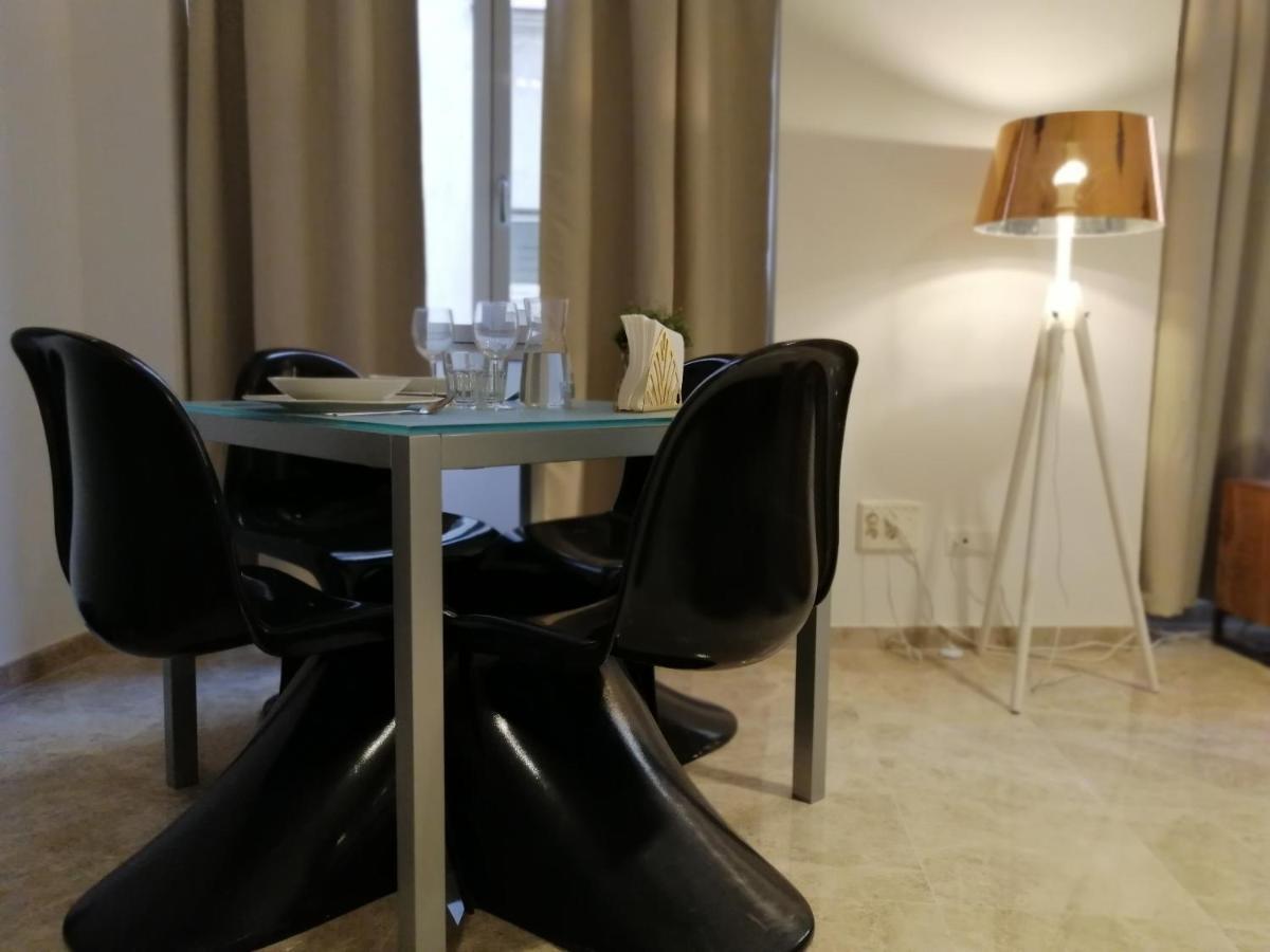 Arc Apartamentos 2C Малага Экстерьер фото